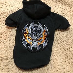 Dog black Large embroidered sweatshirt skull fire